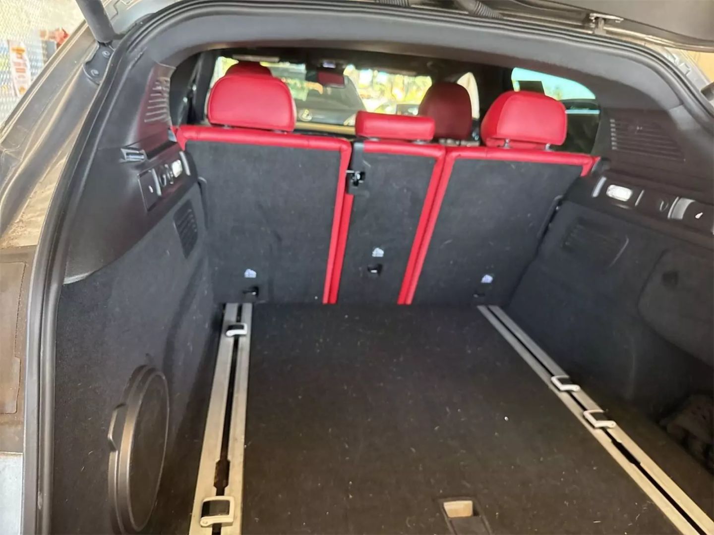 2018 Alfa Romeo Stelvio - Image 10