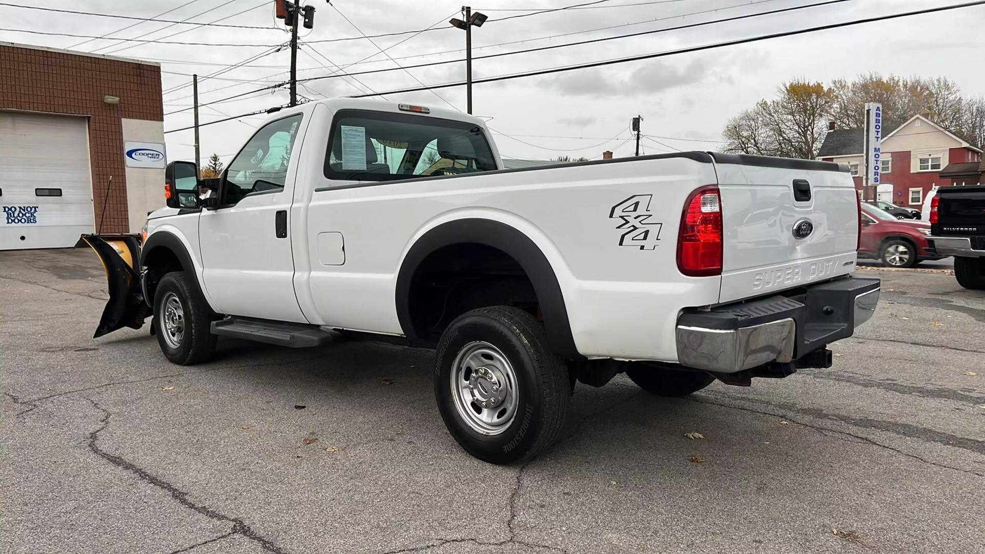 2016 Ford F-250 Super Duty XL photo 18