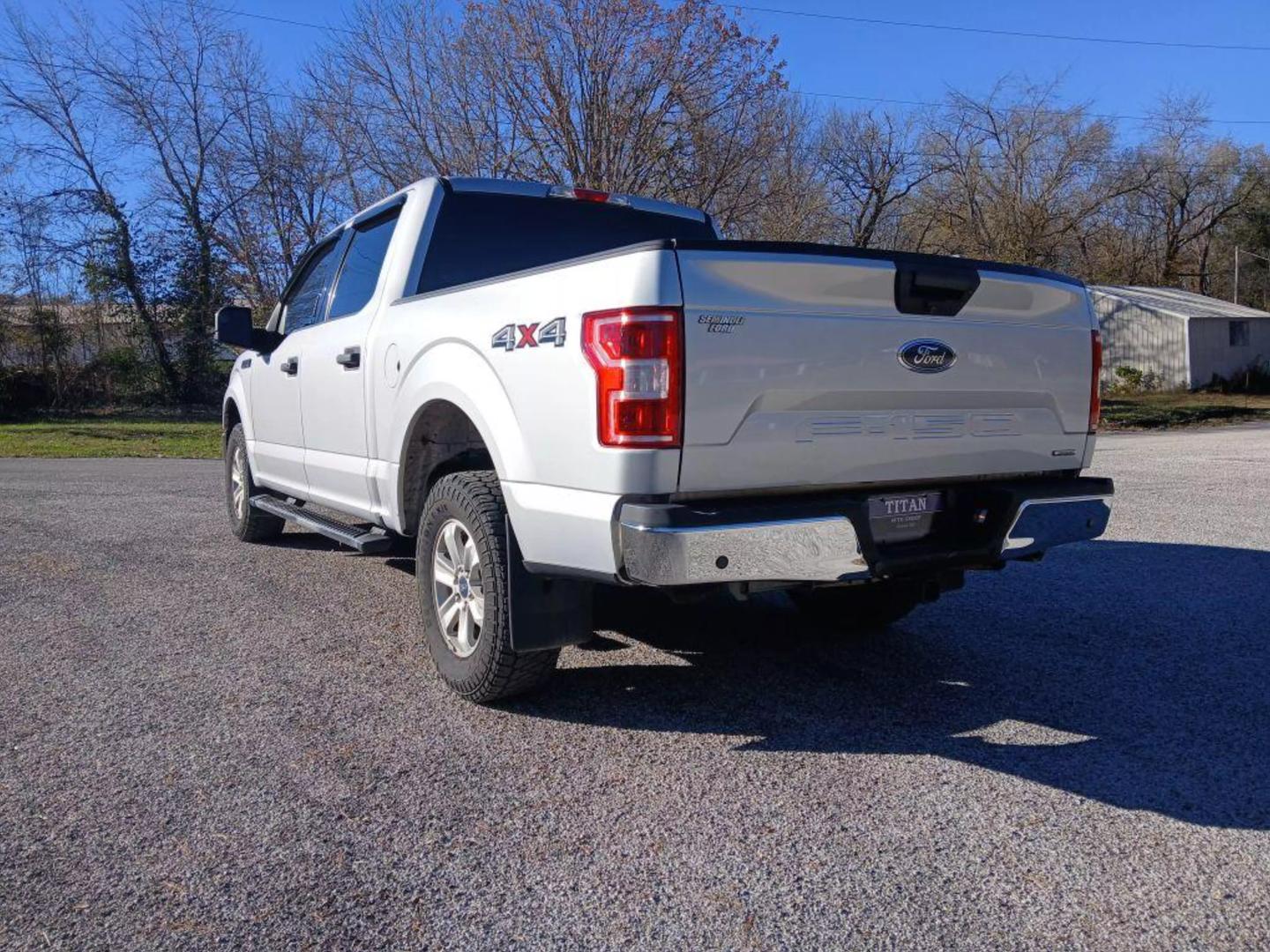 2019 Ford F-150 XLT photo 3