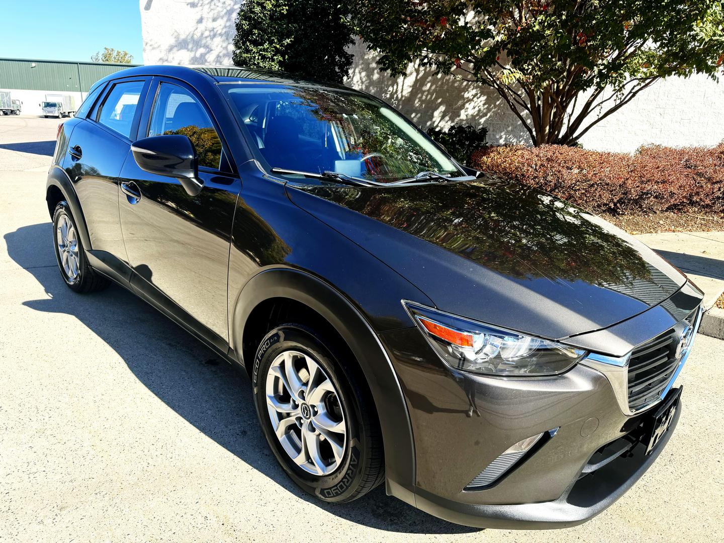 Mazda CX-3's photo