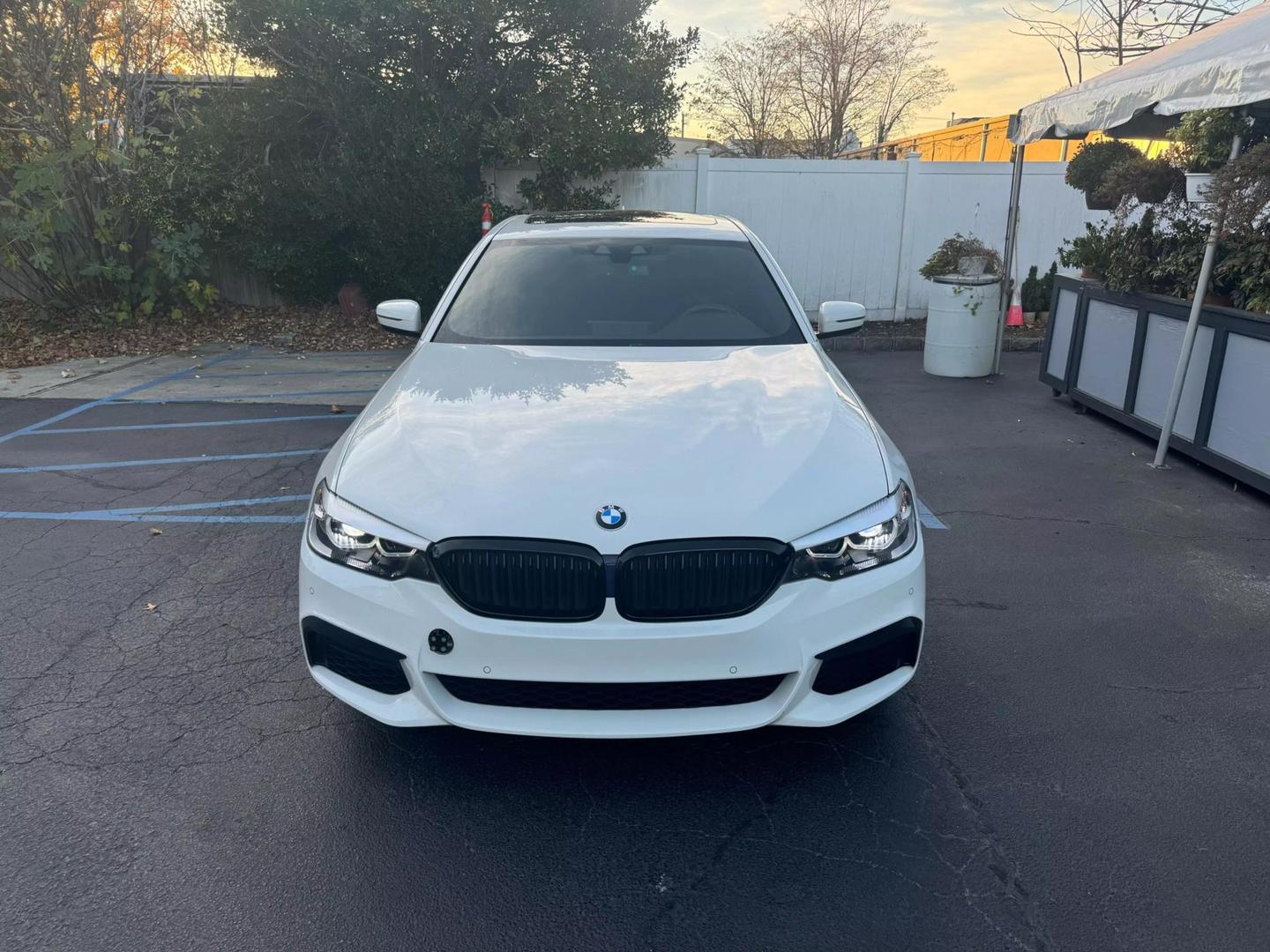 2019 BMW 5 Series 540i photo 4