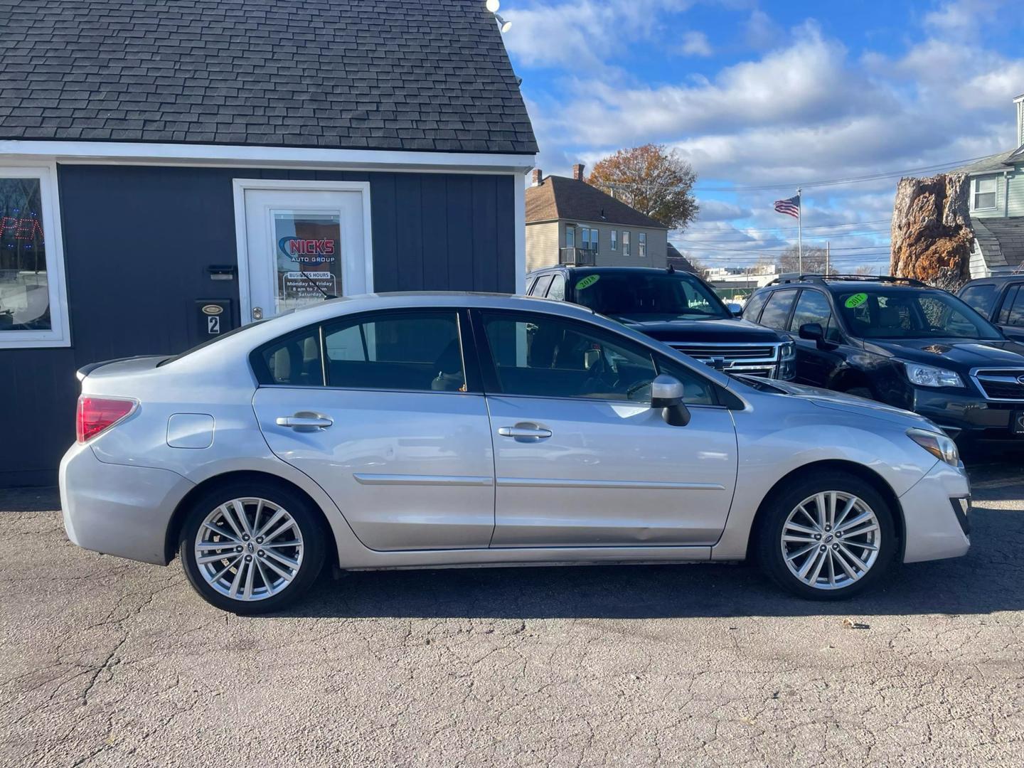 2015 Subaru Impreza 2.0I Premium photo 2