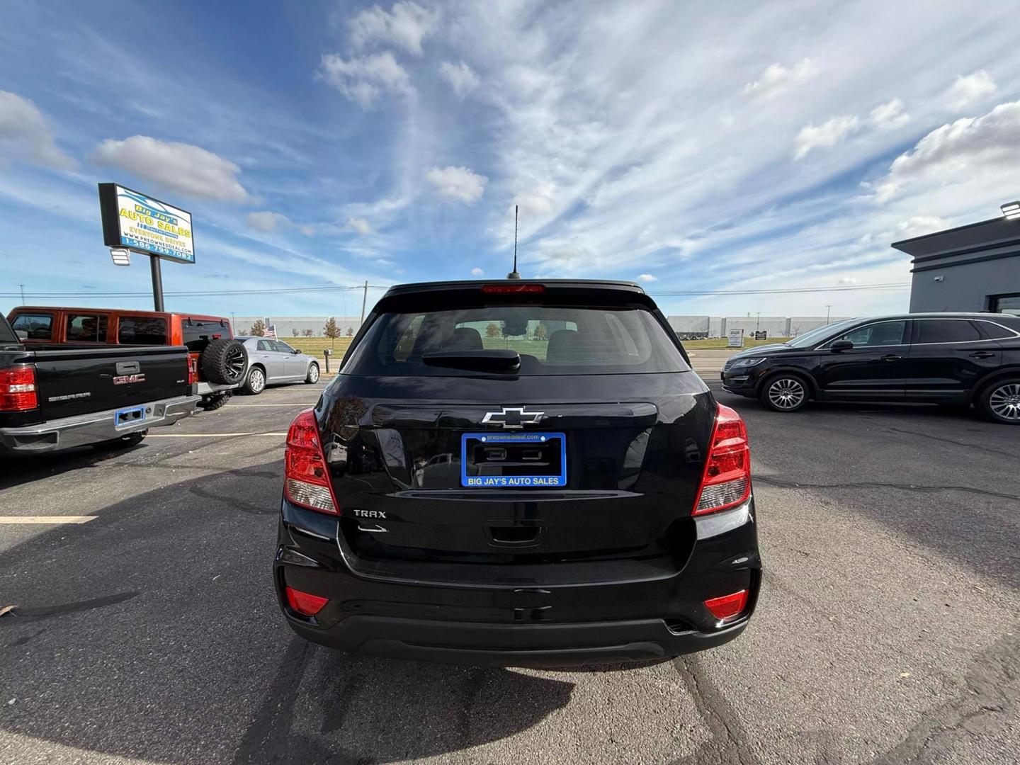 2020 Chevrolet Trax LS photo 4