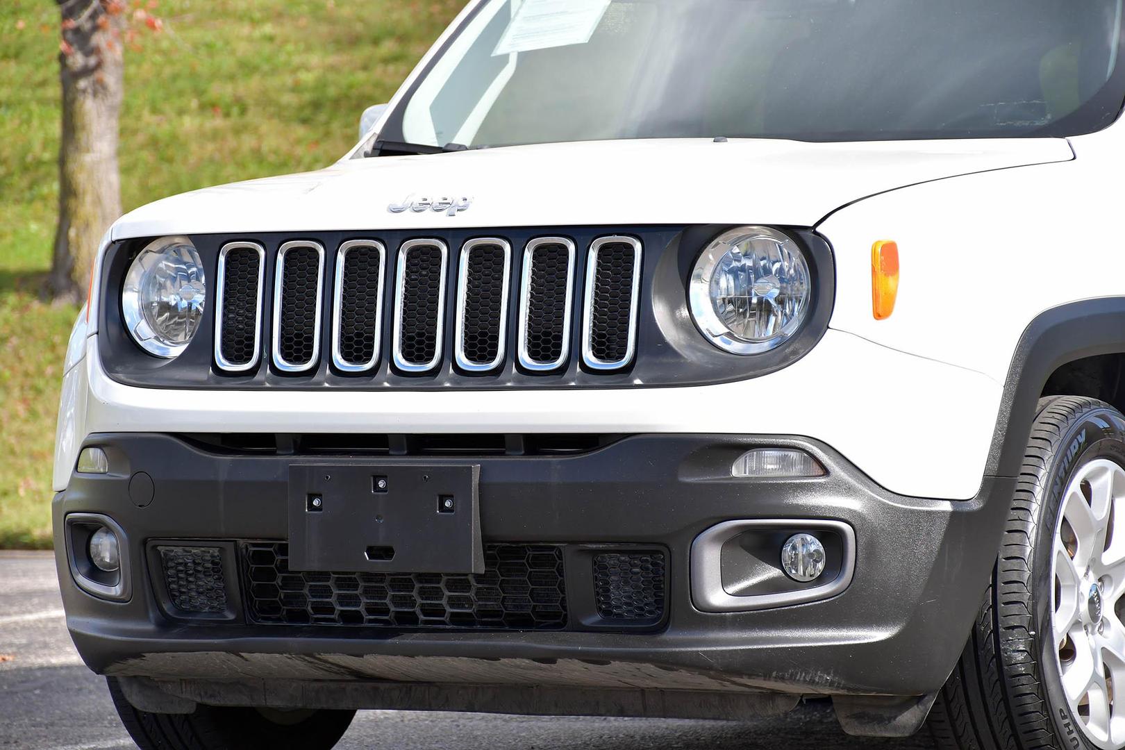 2017 Jeep Renegade Latitude photo 7