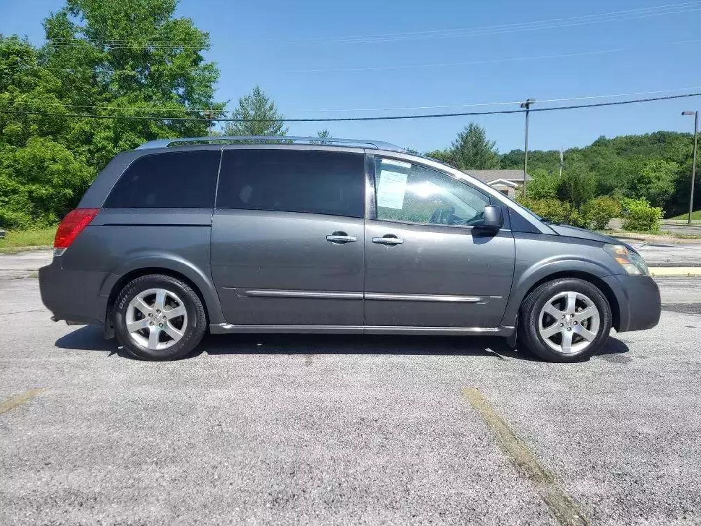 2008 Nissan Quest SE photo 6