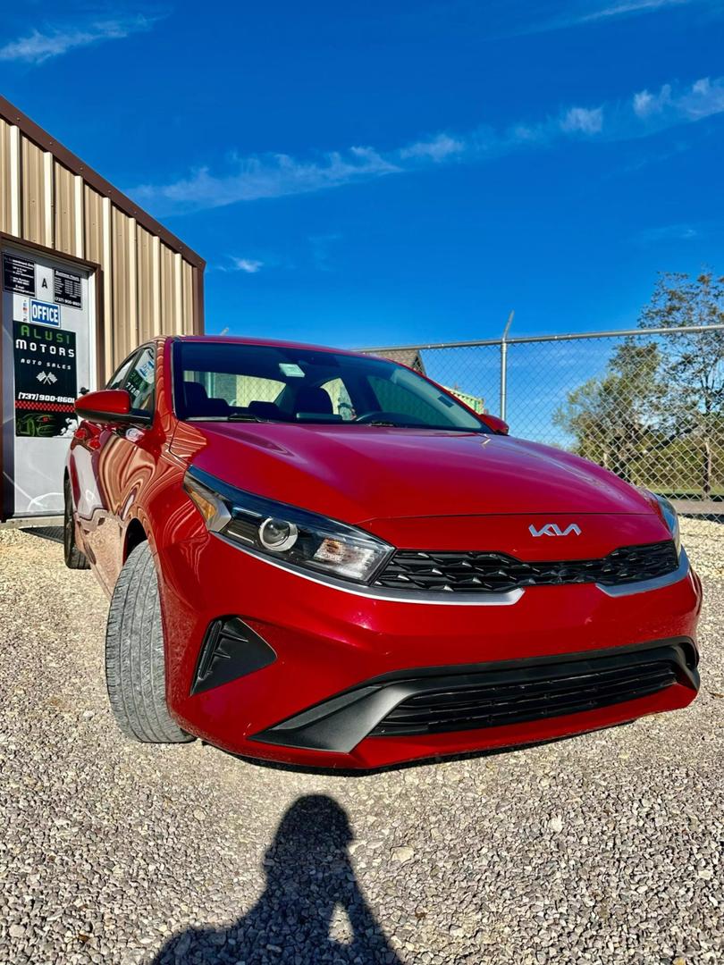 2022 Kia FORTE LXS photo 3