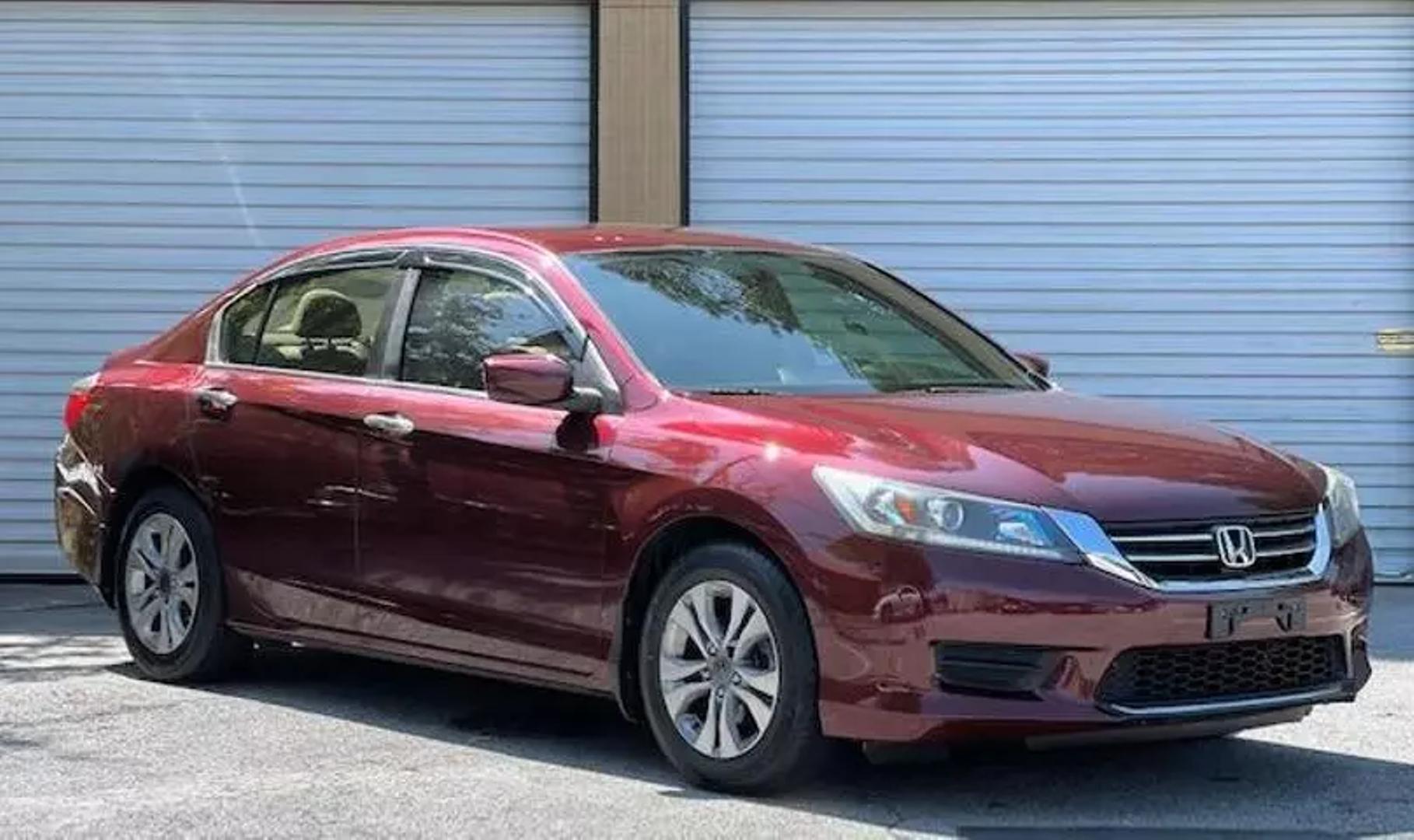 2014 Honda Accord LX photo 14