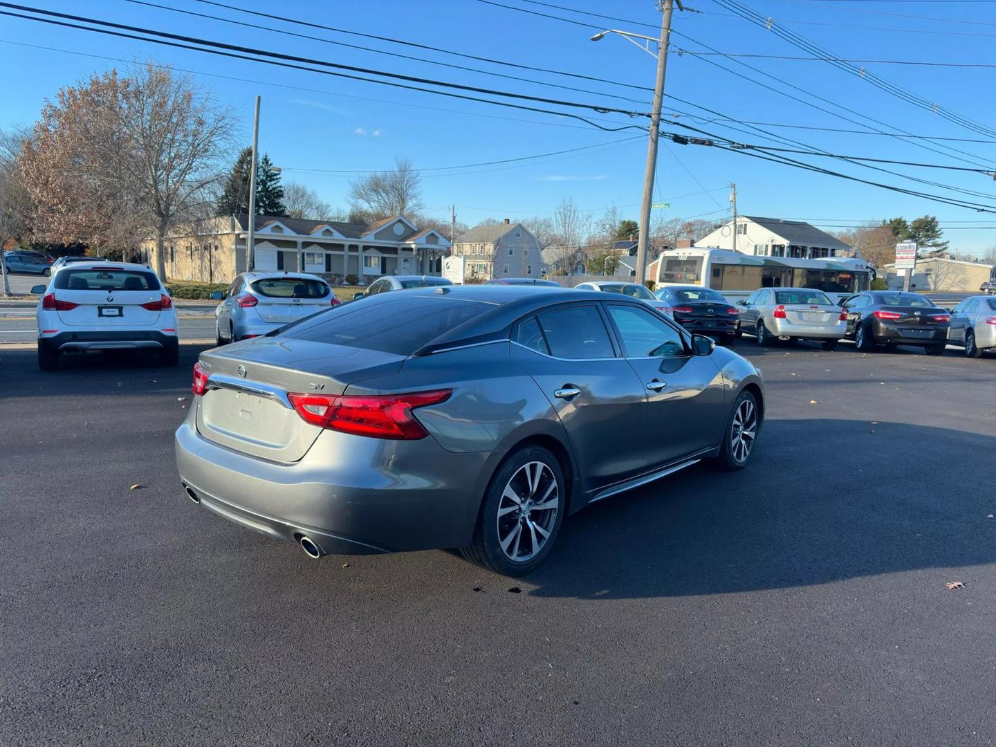 2017 Nissan Maxima SV photo 6