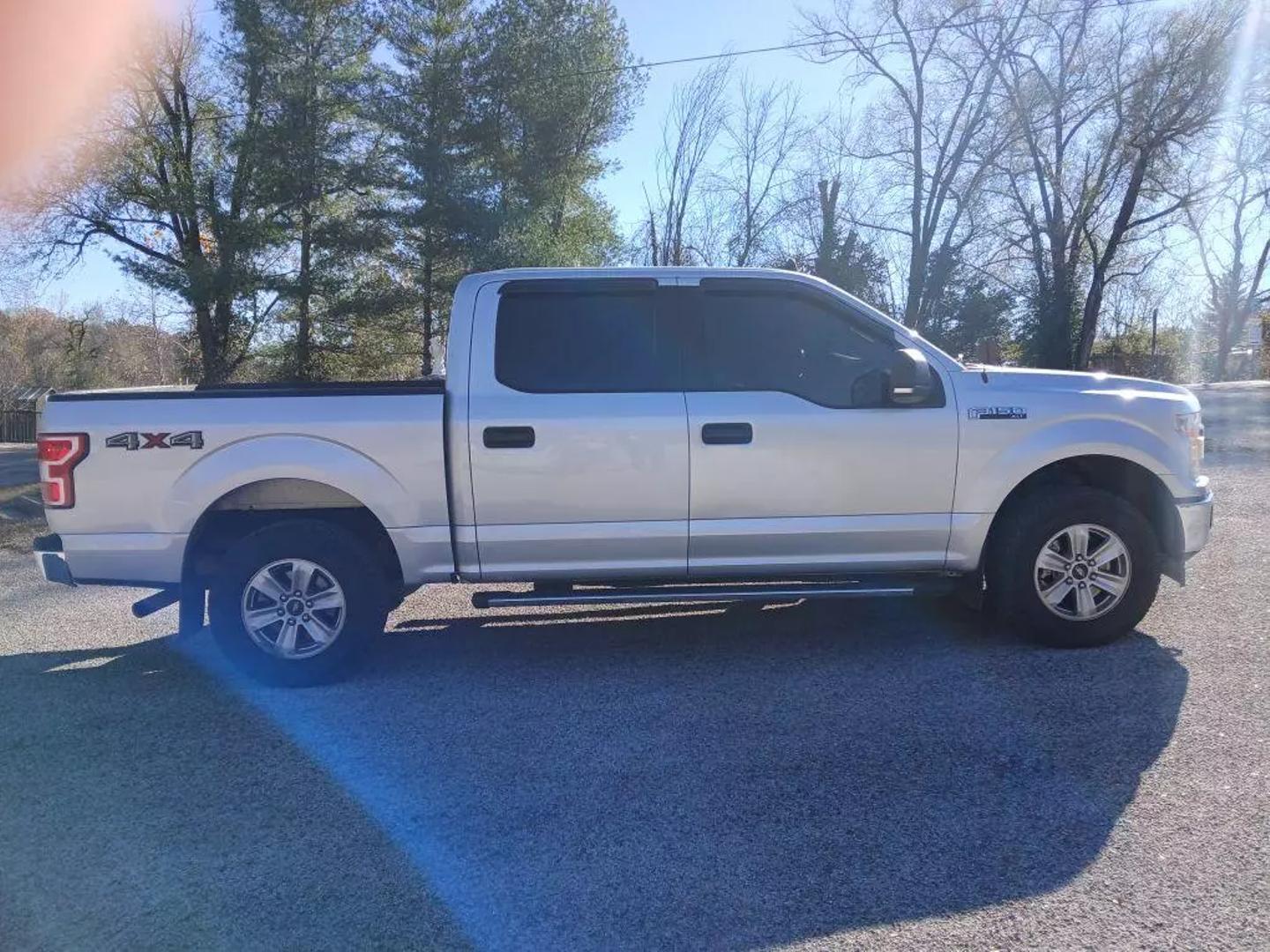 2019 Ford F-150 XLT photo 6