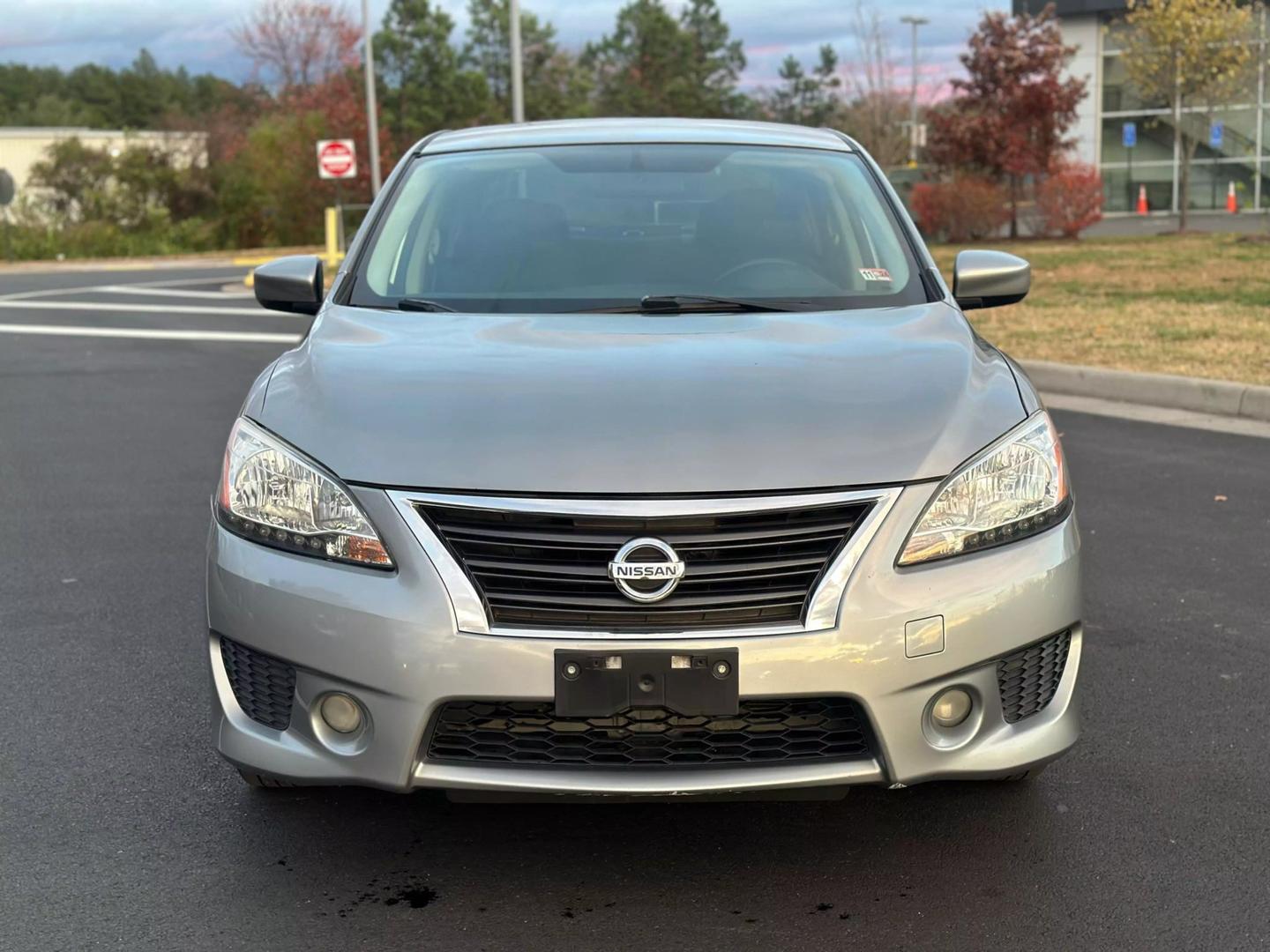 2014 Nissan Sentra SR photo 12