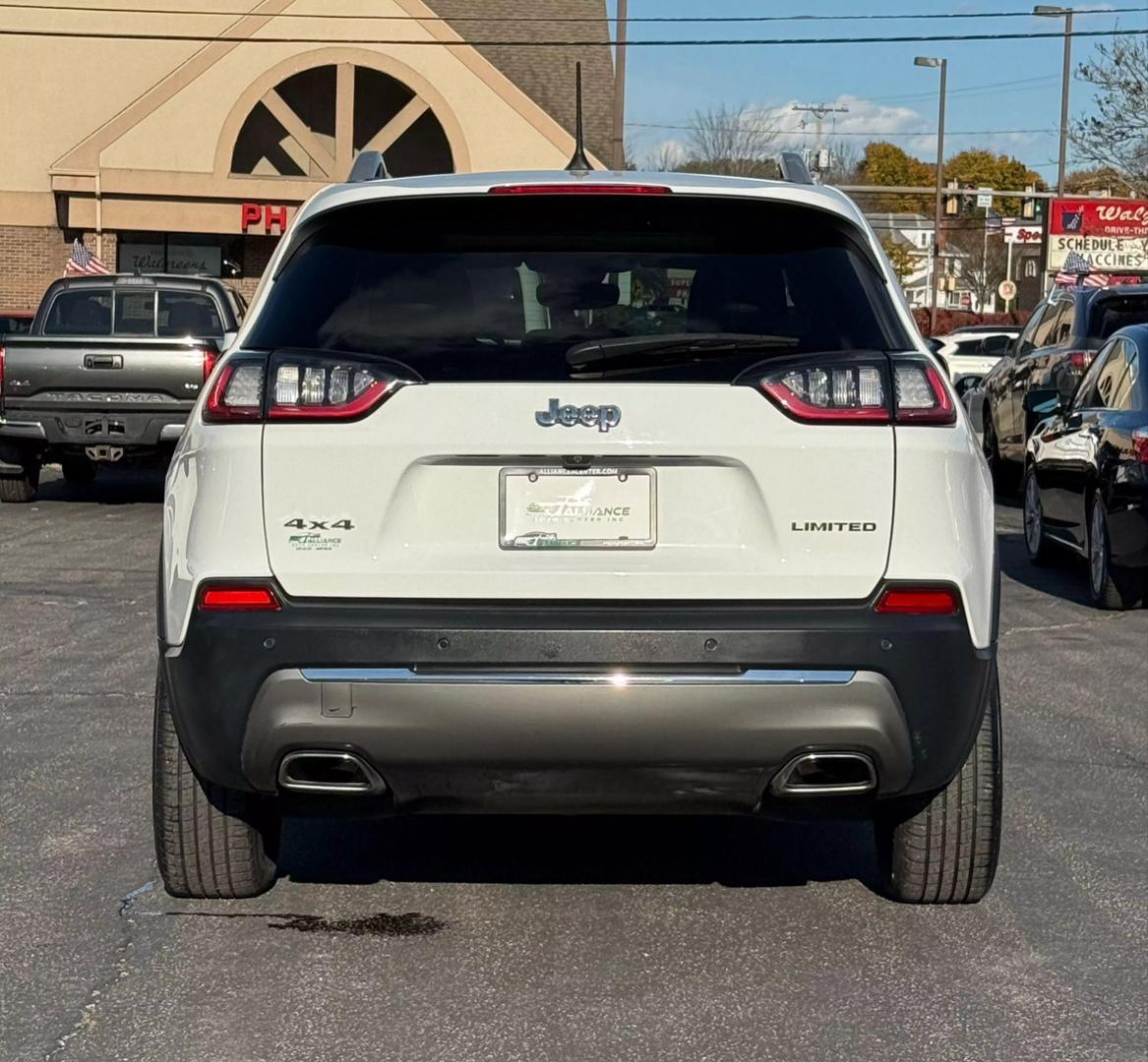 2020 Jeep Cherokee Limited photo 10