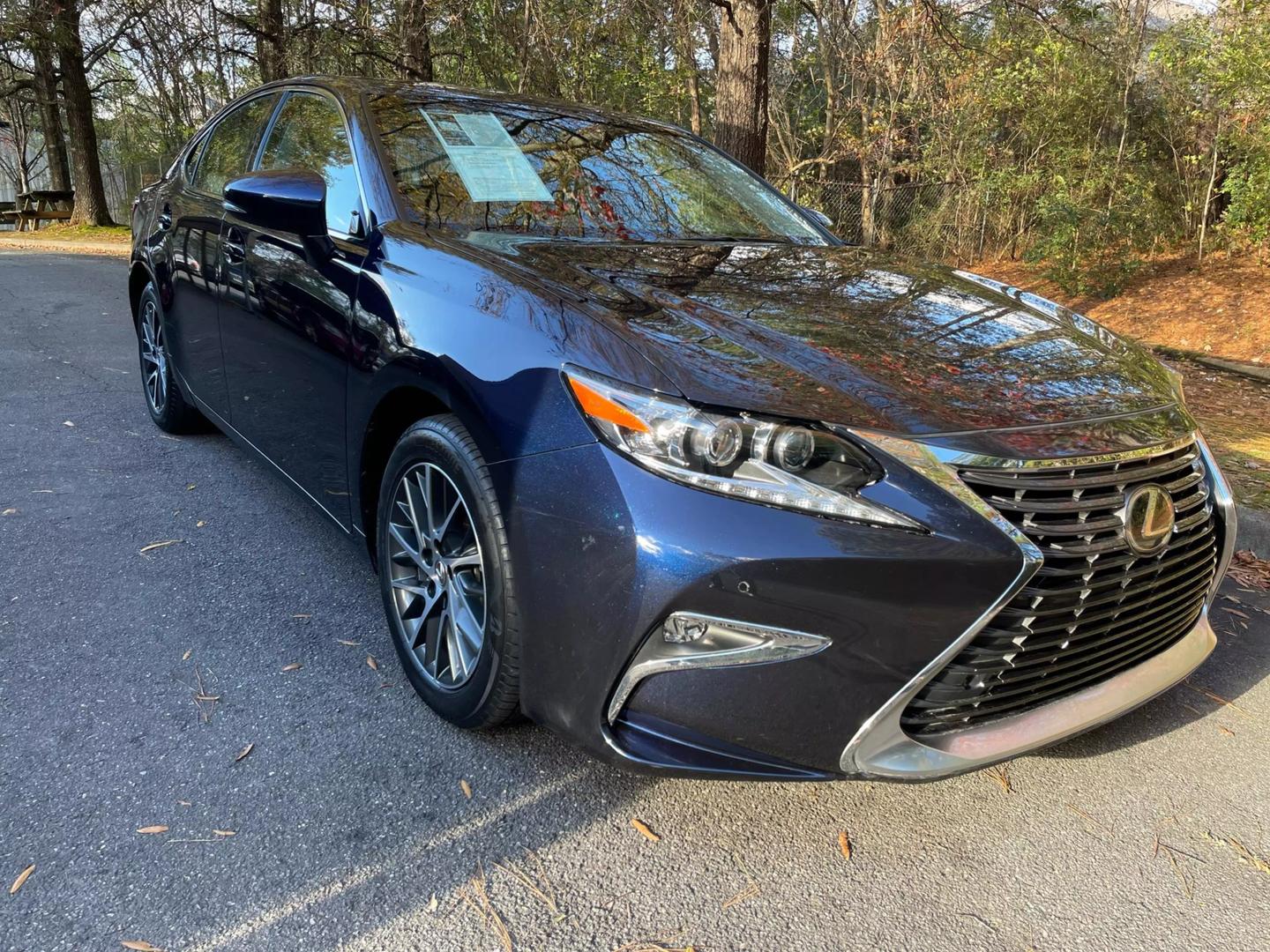 2016 Lexus ES 350 photo 13