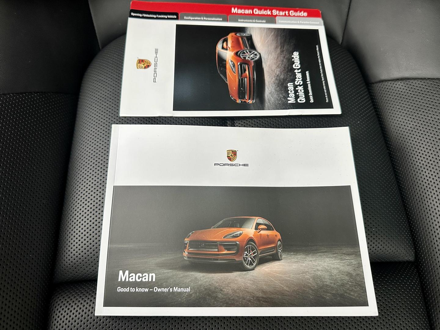 2022 Porsche Macan Base photo 32