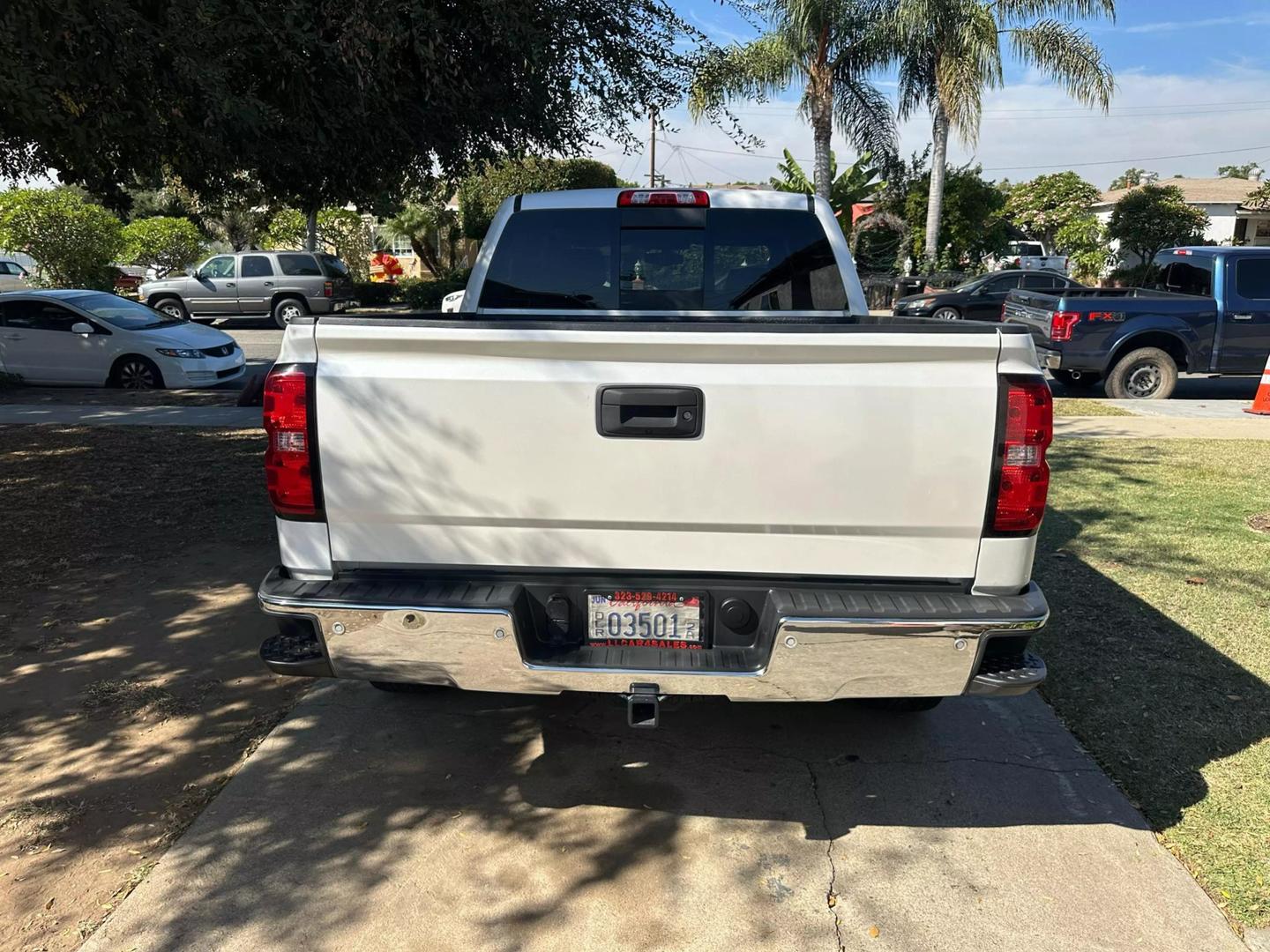 2017 Chevrolet Silverado 1500 LT photo 4