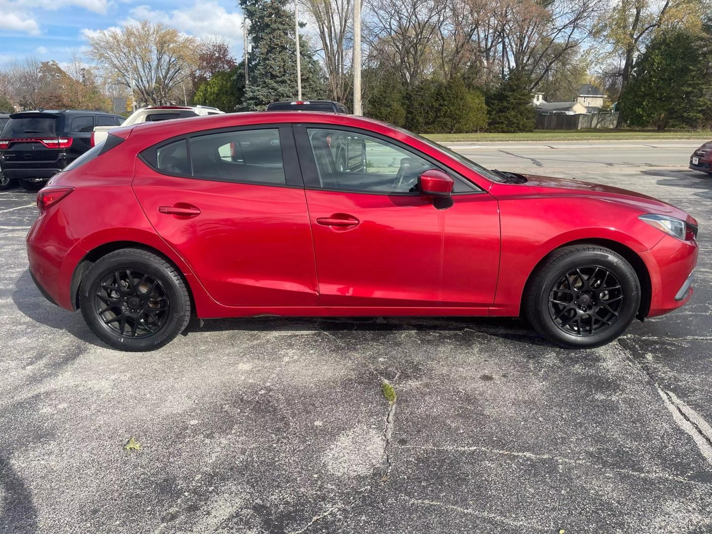 2016 Mazda MAZDA3 i Sport photo 3