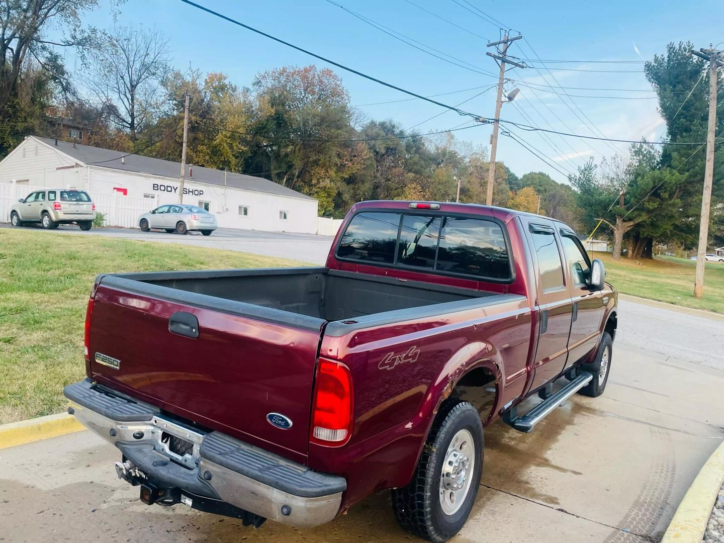 2005 Ford F-250 Super Duty XL photo 7