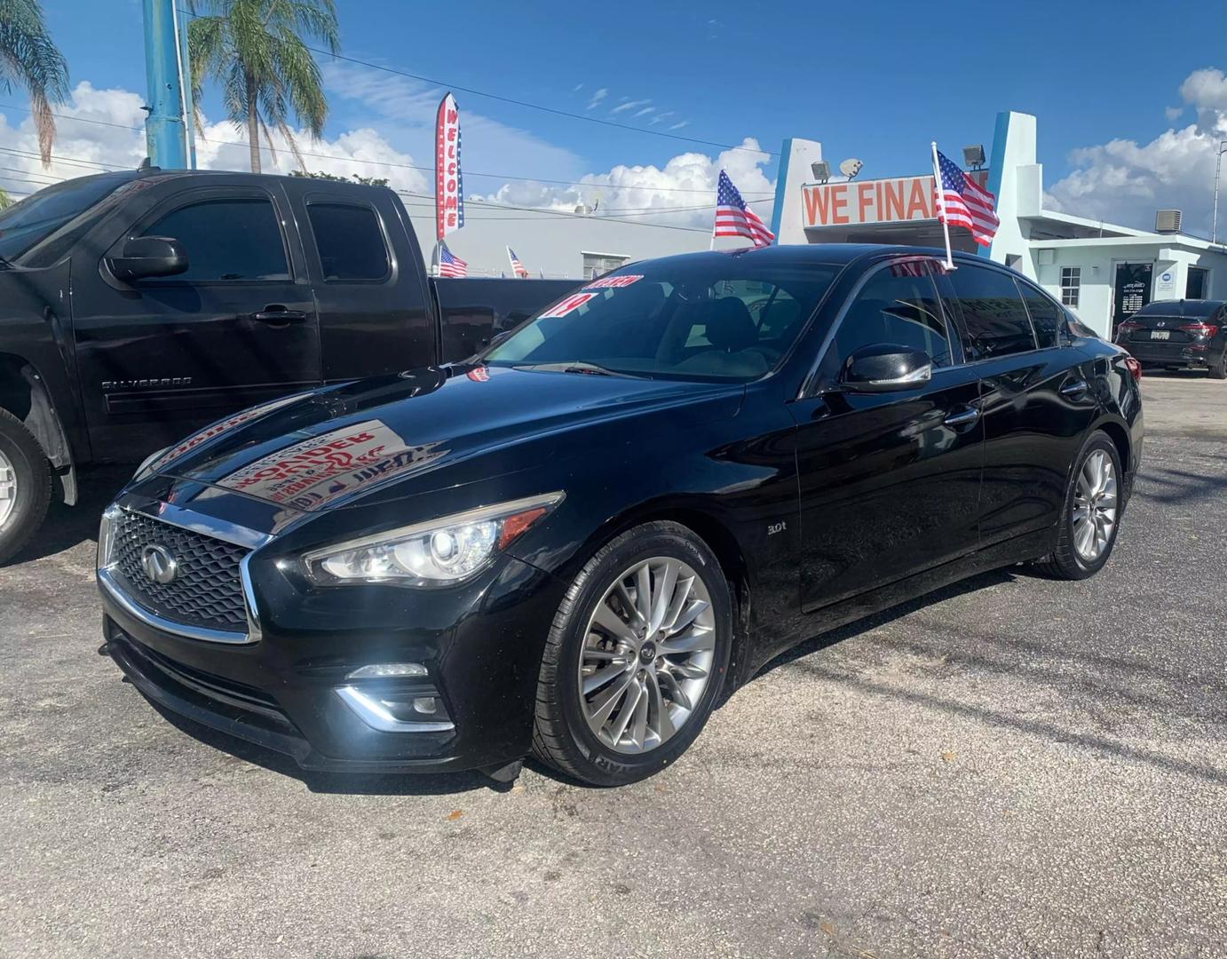 2019 INFINITI Q50 LUXE photo 11