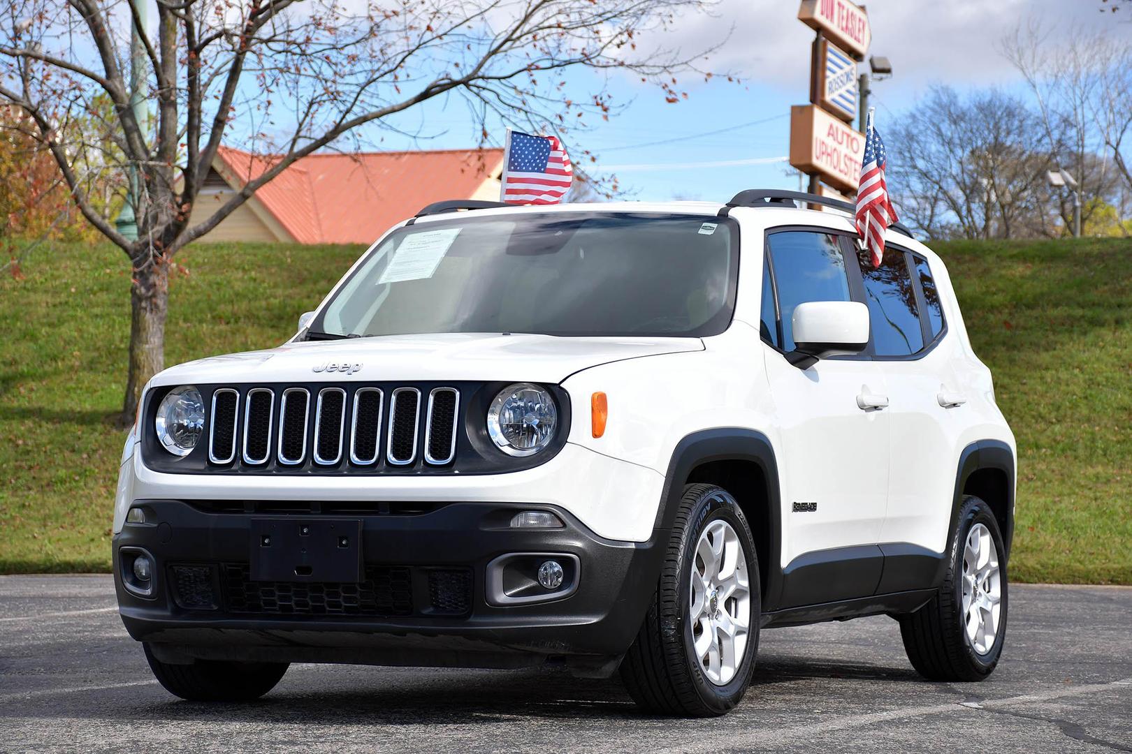 2017 Jeep Renegade Latitude photo 6