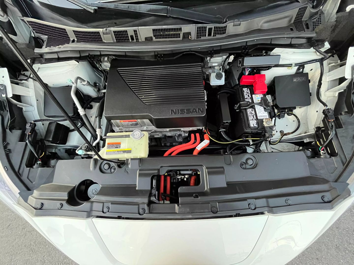 2018 Nissan Leaf  Vin: 1n4az1cp5jc300583 Stock Id: 300583 - Image 21