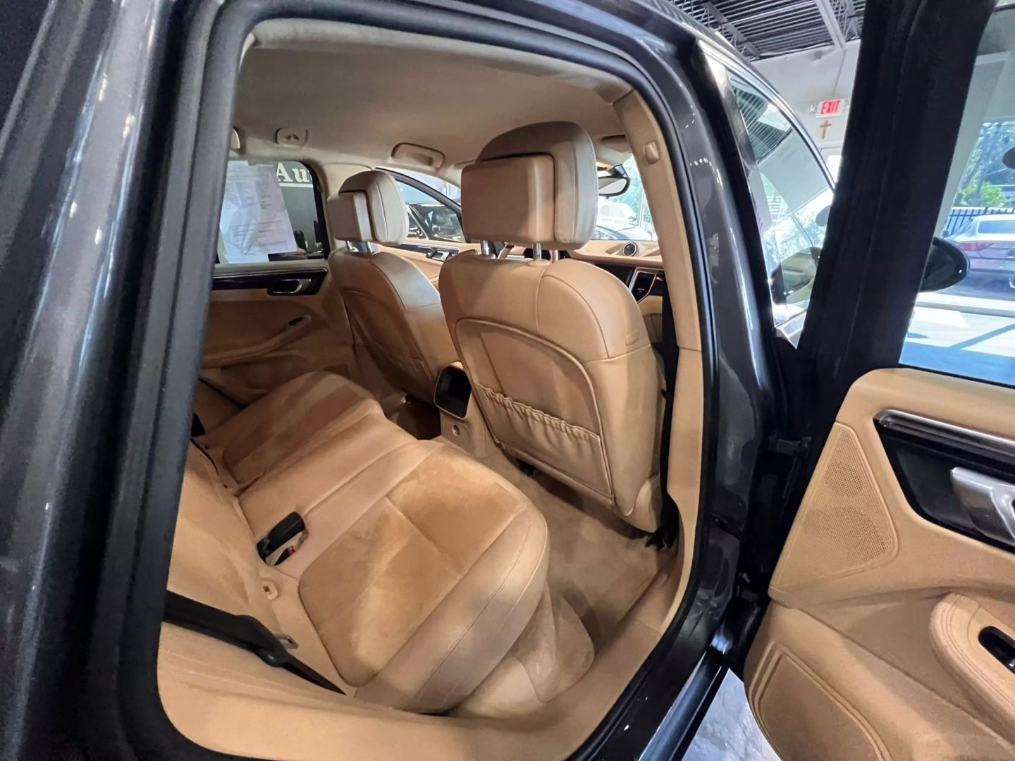 2015 Porsche Macan S Sport Utility 4d - Image 27