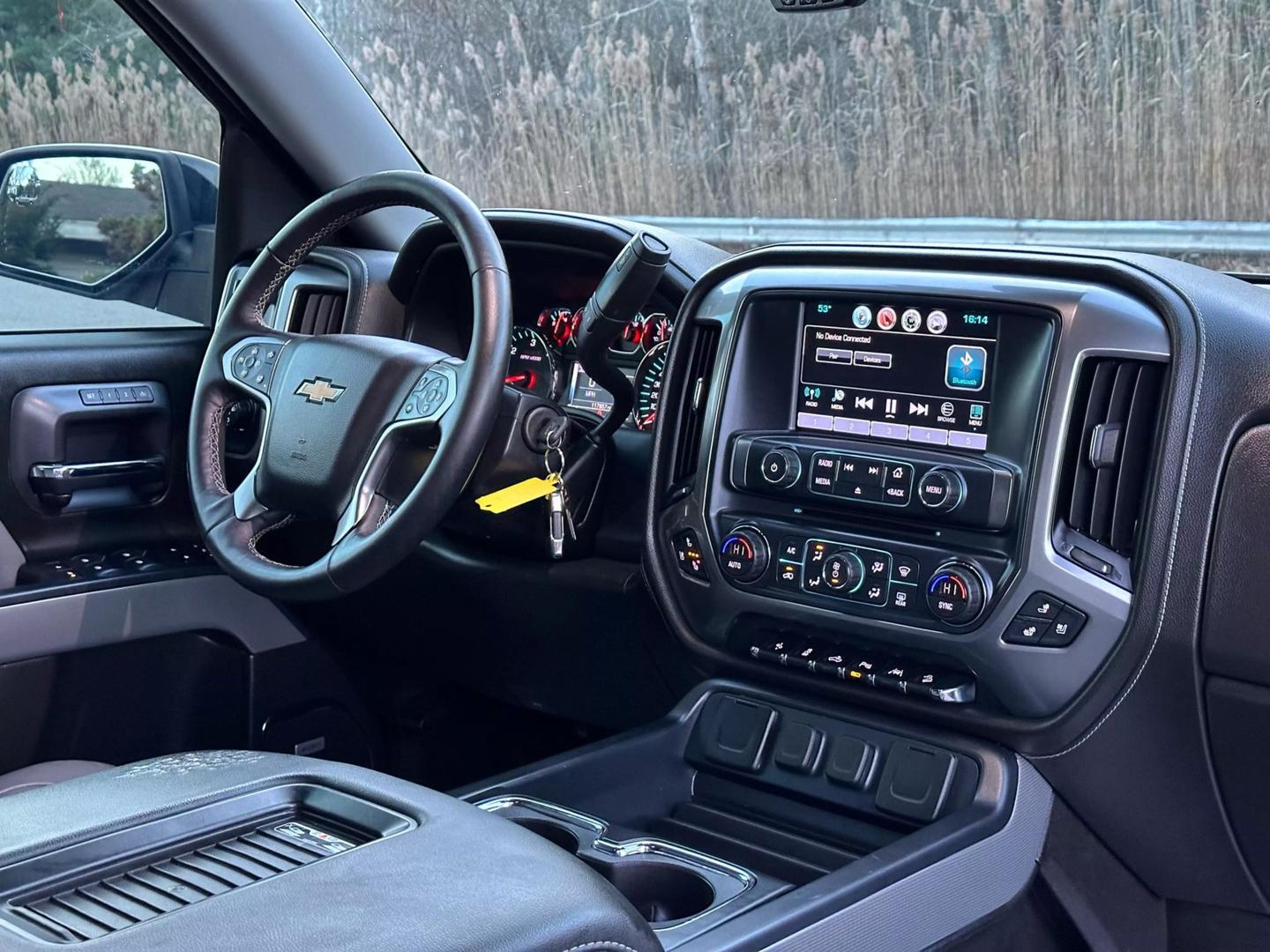 2018 Chevrolet Silverado 1500 LTZ Z71 photo 24