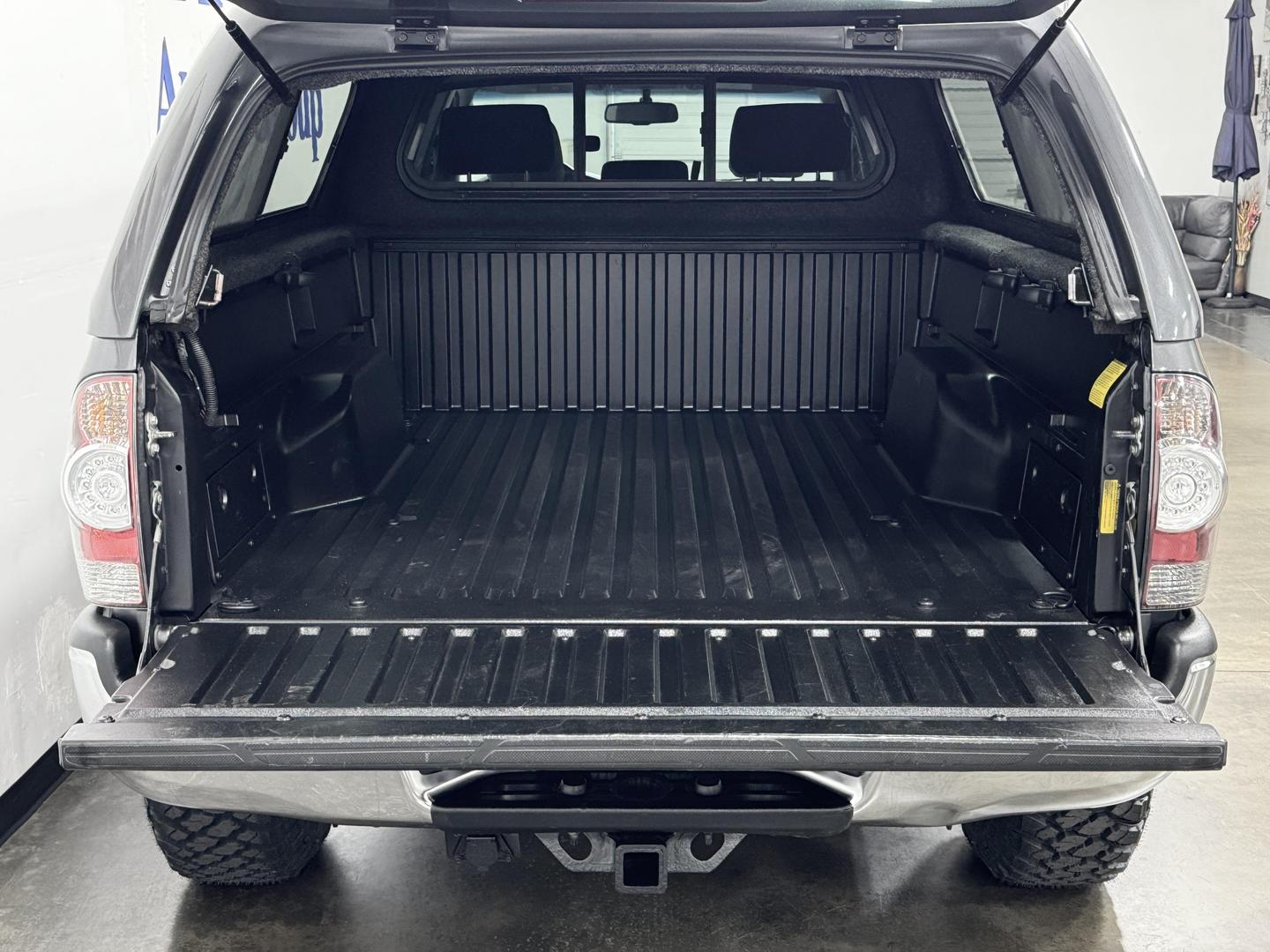 2011 Toyota Tacoma Base photo 9