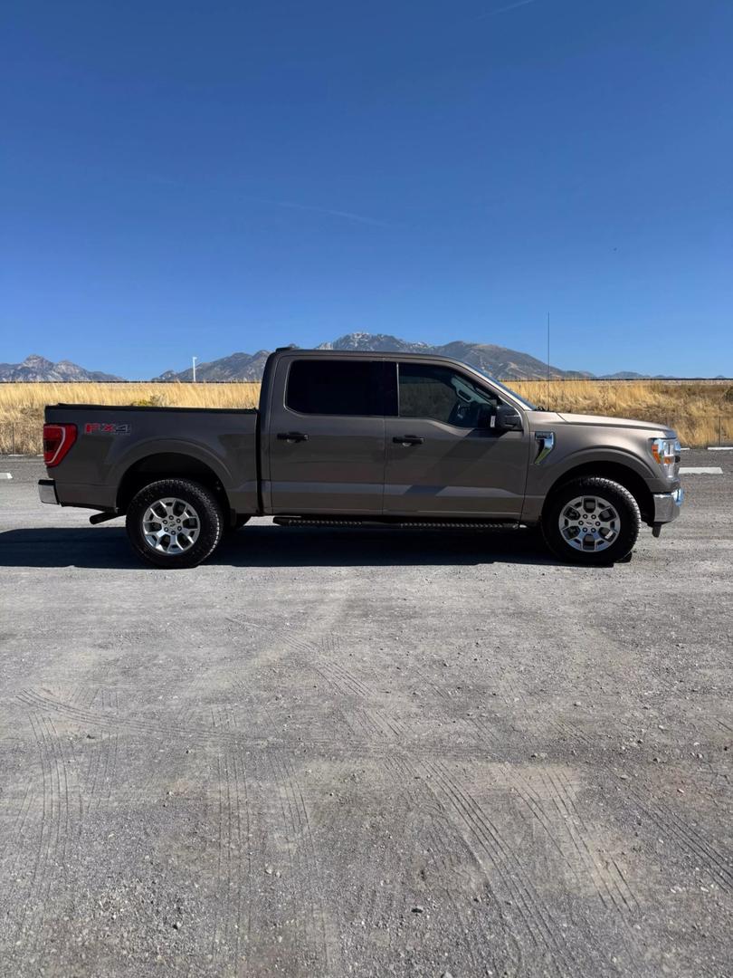 2021 Ford F-150 XLT photo 4