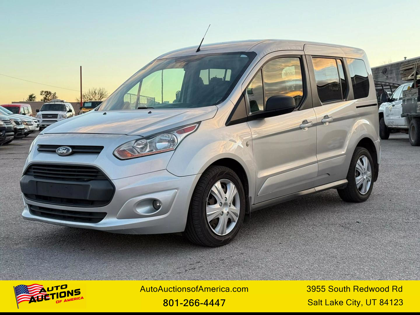 Ford Transit Connect's photo