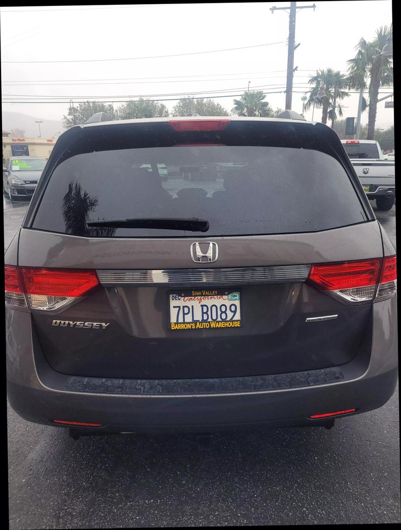 2016 Honda Odyssey SE photo 6