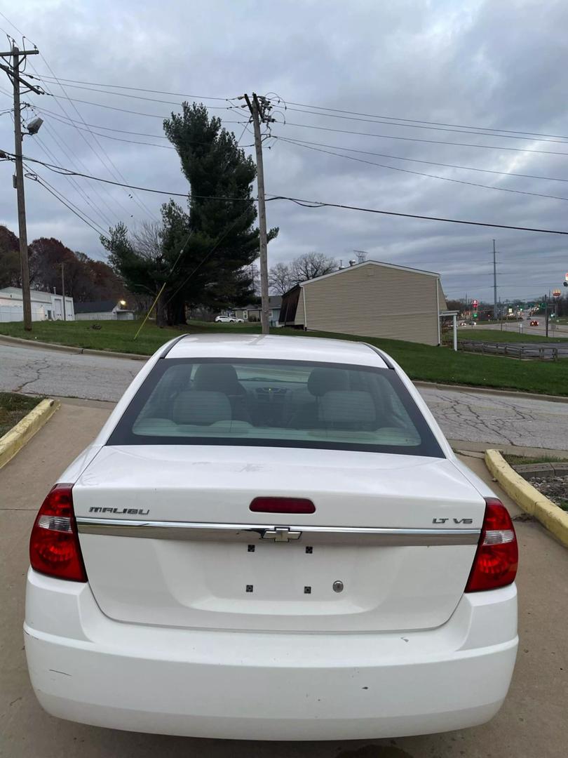 2008 Chevrolet Malibu Classic LT photo 9