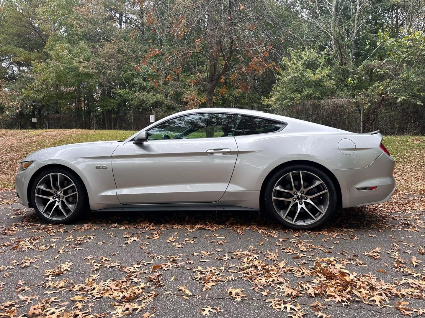 2017 Ford Mustang GT photo 8