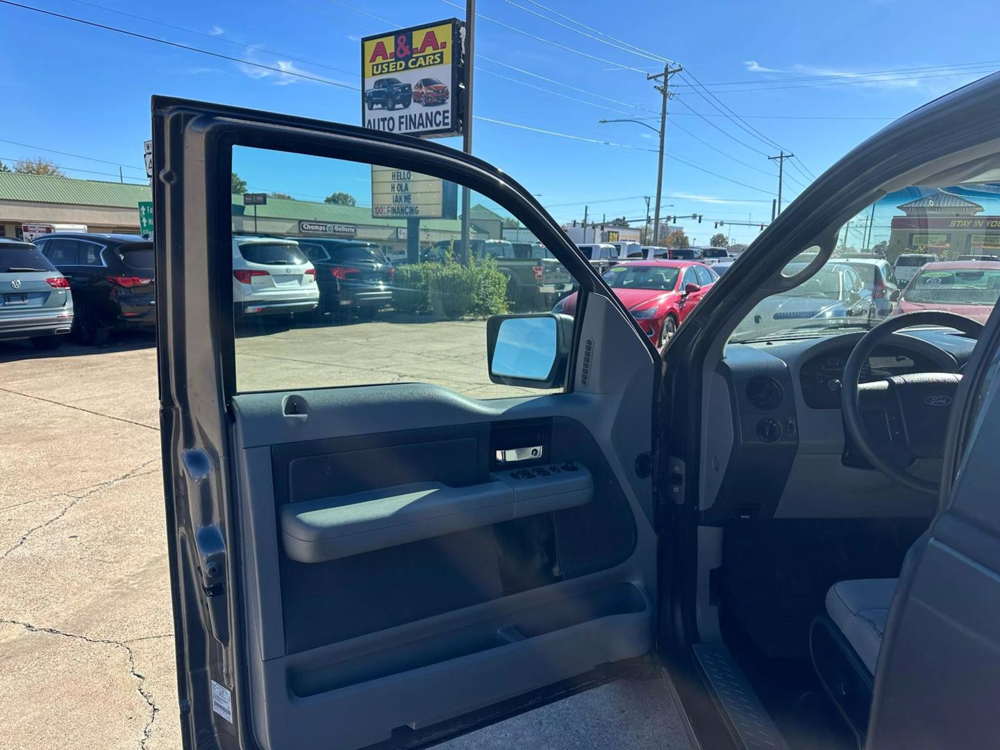 2007 Ford F-150 XLT photo 11