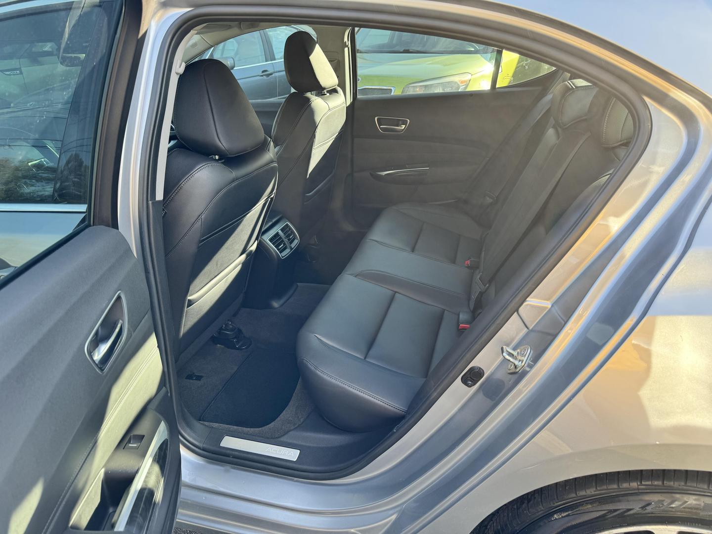 2019 Acura TLX Base photo 9