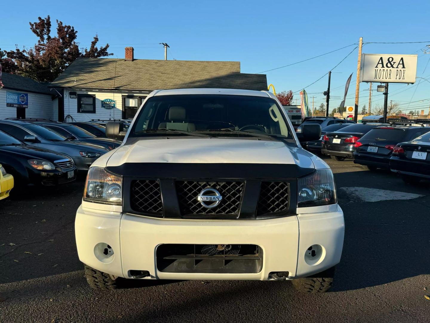 2007 Nissan Titan LE photo 3