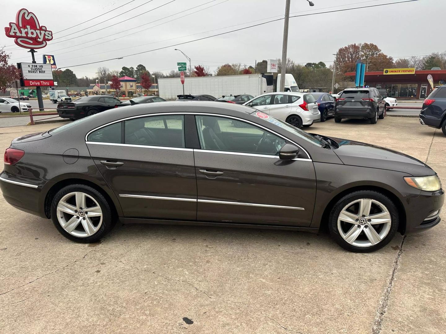 2013 Volkswagen CC R-Line photo 4