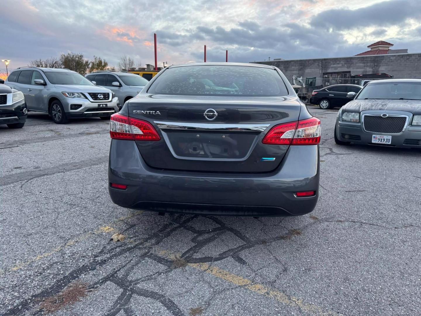 2014 Nissan Sentra S photo 5