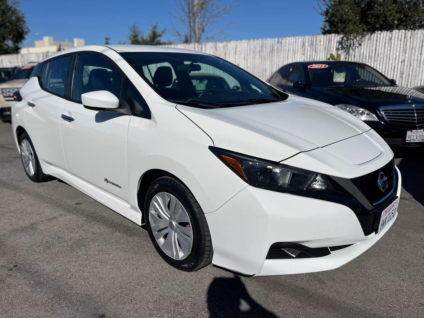 2018 Nissan Leaf  Vin: 1n4az1cp5jc300583 Stock Id: 300583 - Image 1