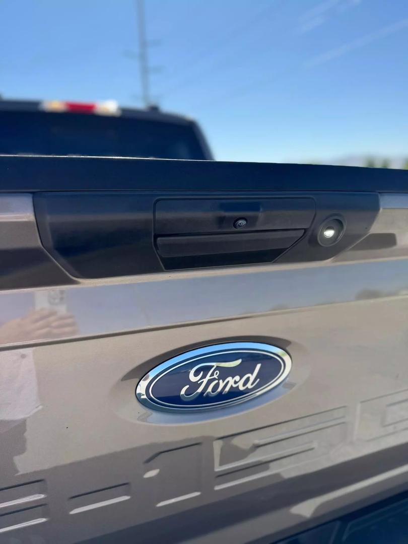 2021 Ford F-150 XLT photo 17