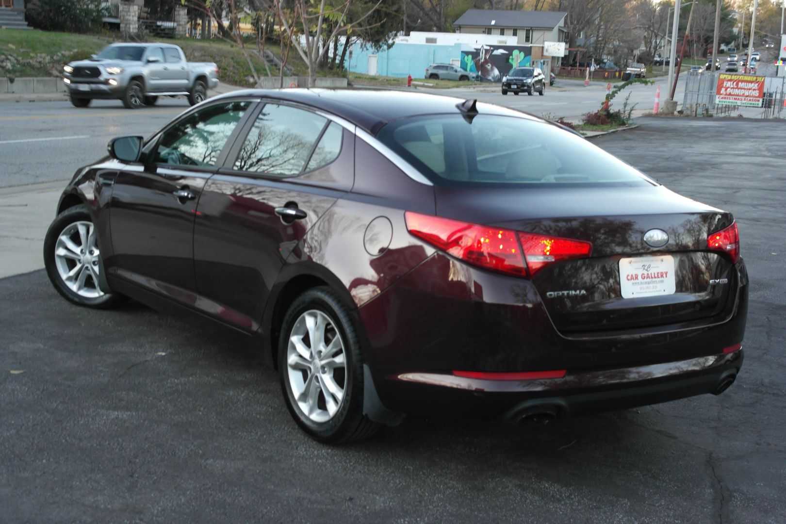 Image 4 of 2013 KIA OPTIMA