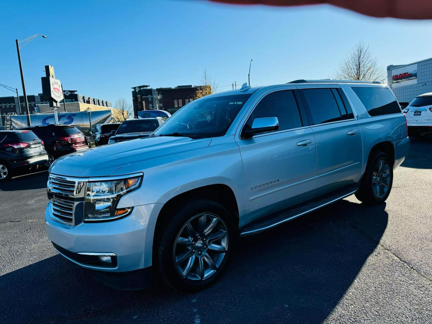 2015 Chevrolet Suburban LTZ photo 4