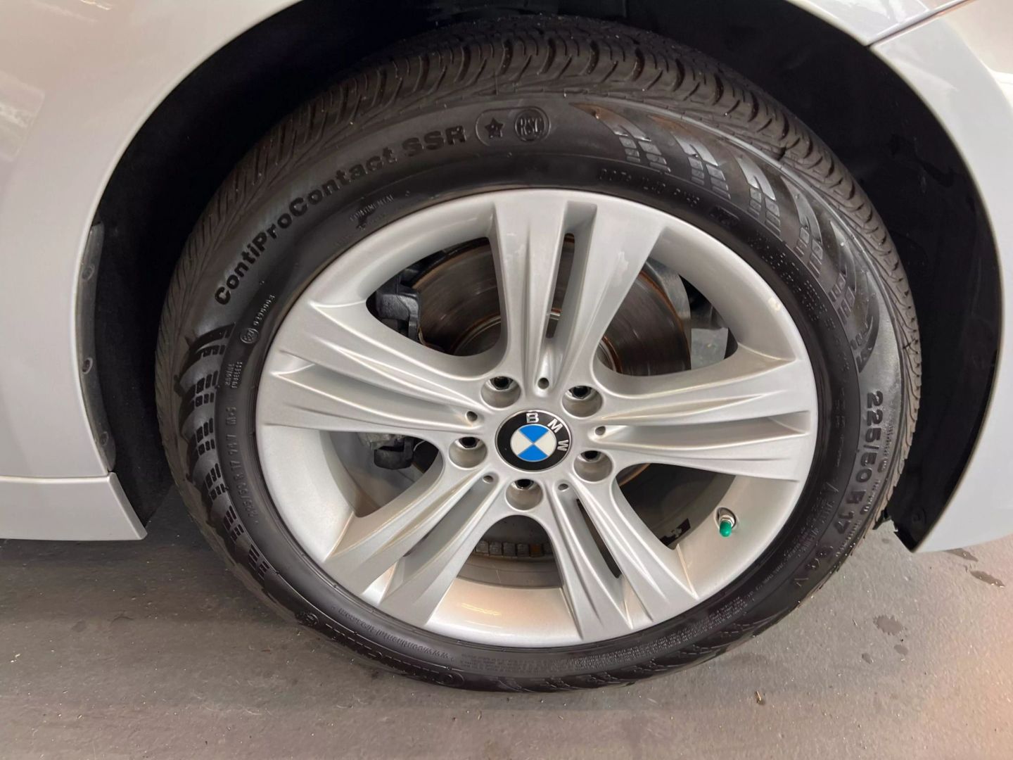 2018 Bmw 3 Series 330i Sedan 4d - Image 9