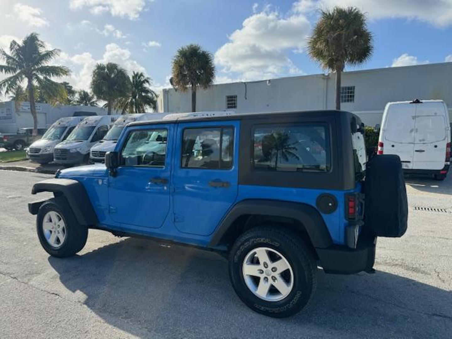 2011 Jeep Wrangler Unlimited Sport photo 8