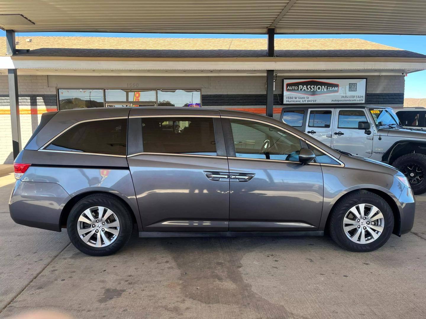 2016 Honda Odyssey EX-L photo 6