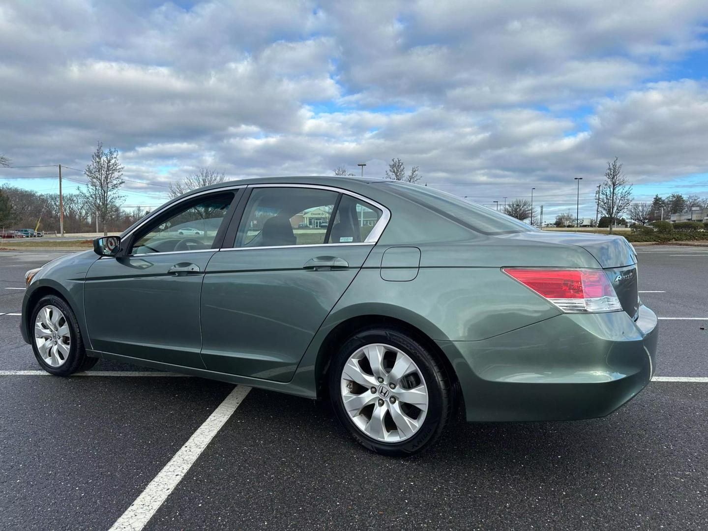 2008 Honda Accord EX photo 2