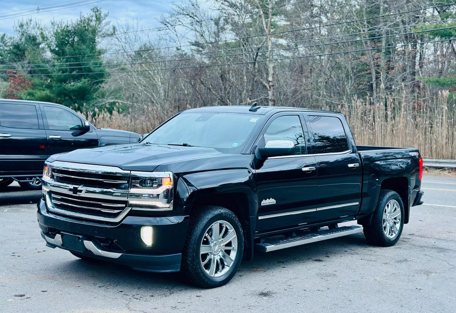 2016 Chevrolet Silverado 1500 High Country photo 3