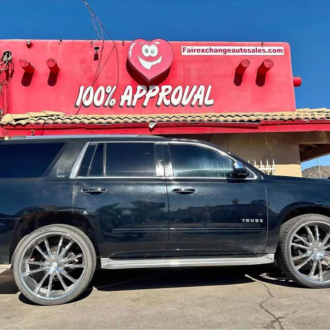 2015 Chevrolet Tahoe LTZ photo 4