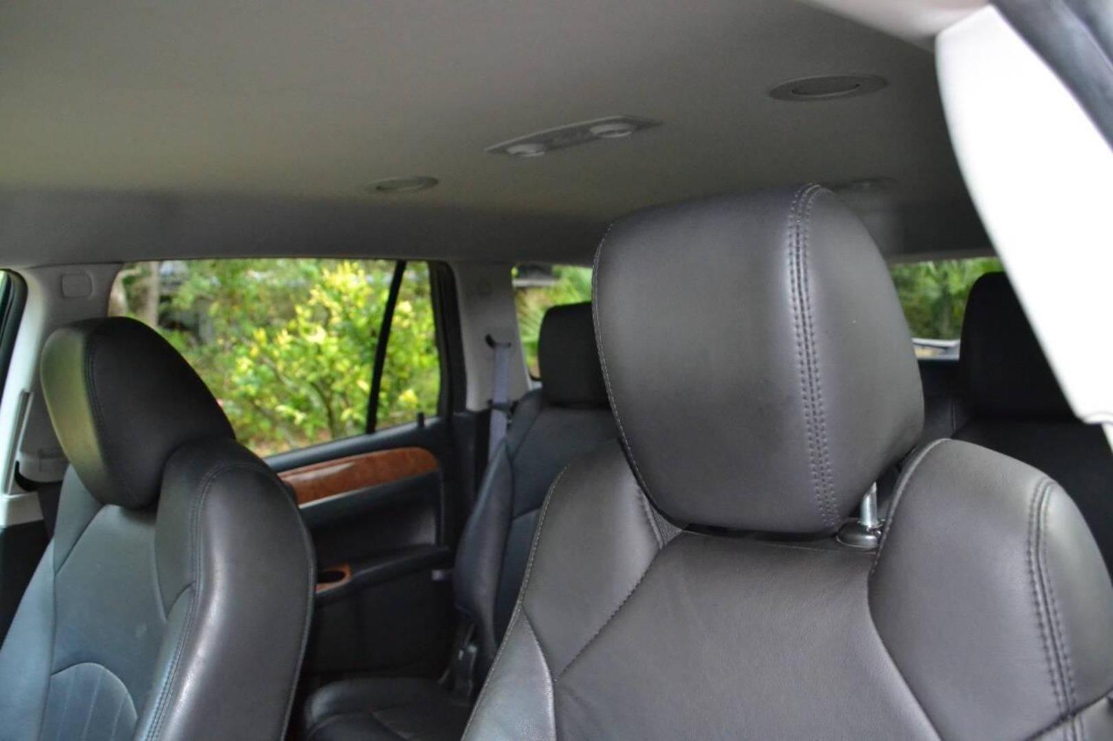 2012 Buick Enclave Leather photo 28