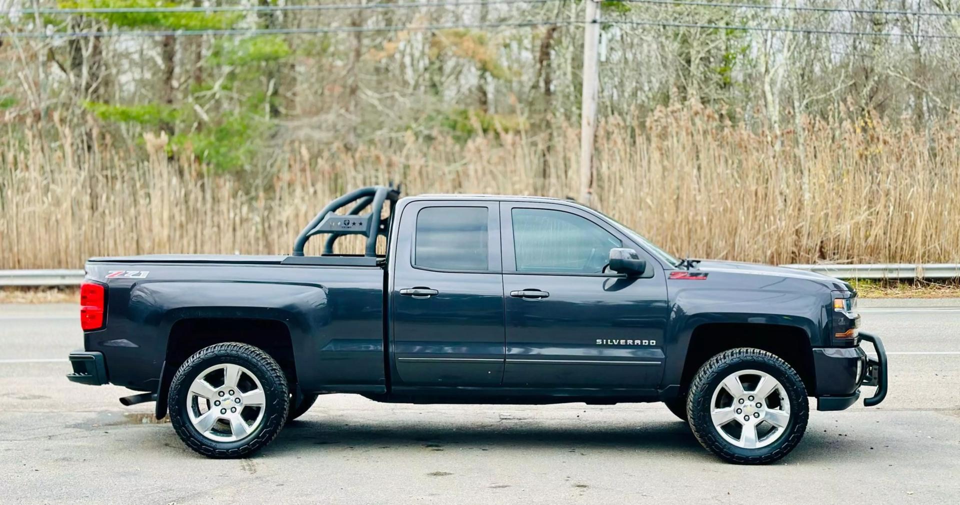 2016 Chevrolet Silverado 1500 LT photo 10