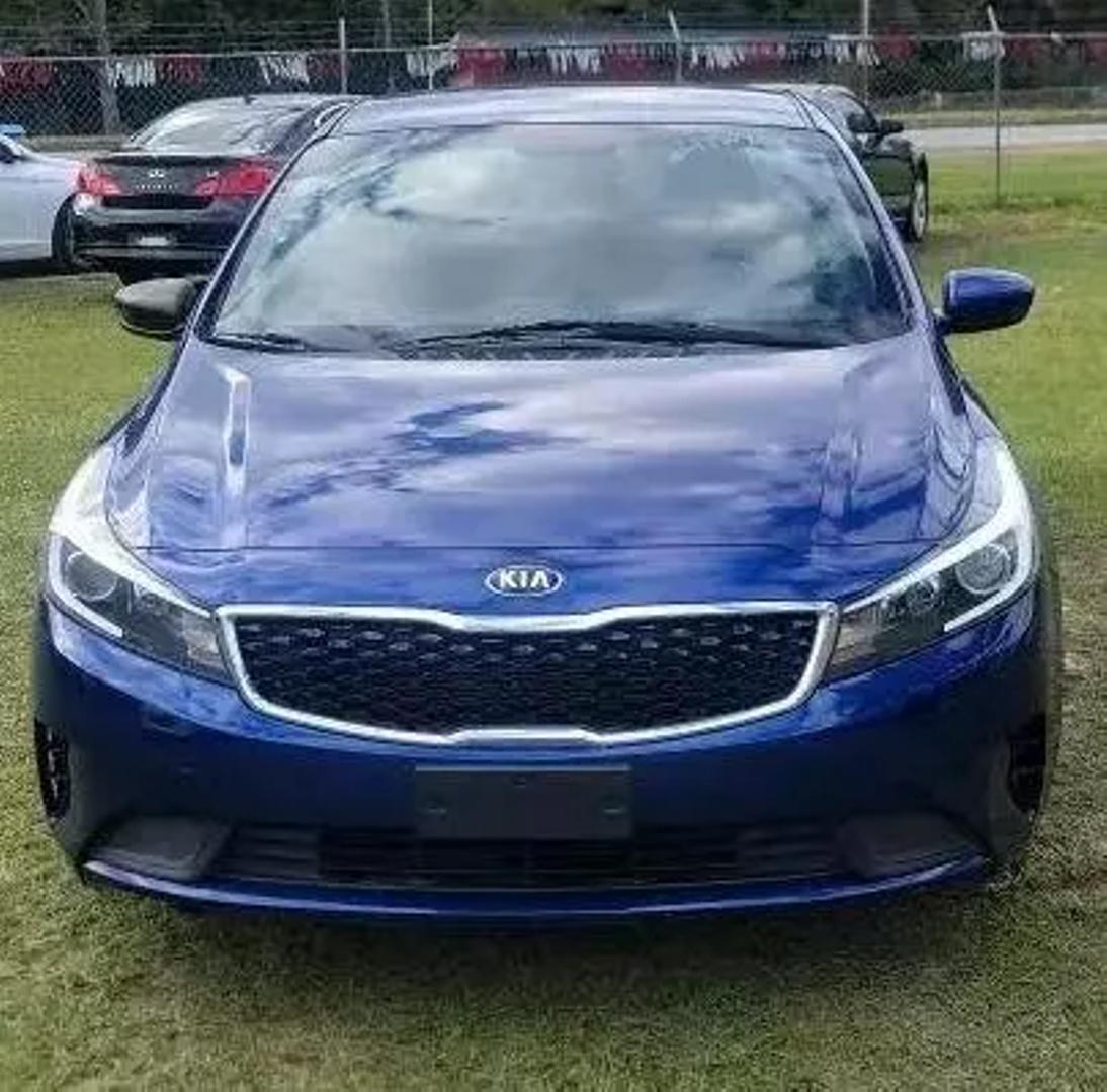 2017 Kia Forte LX photo 6