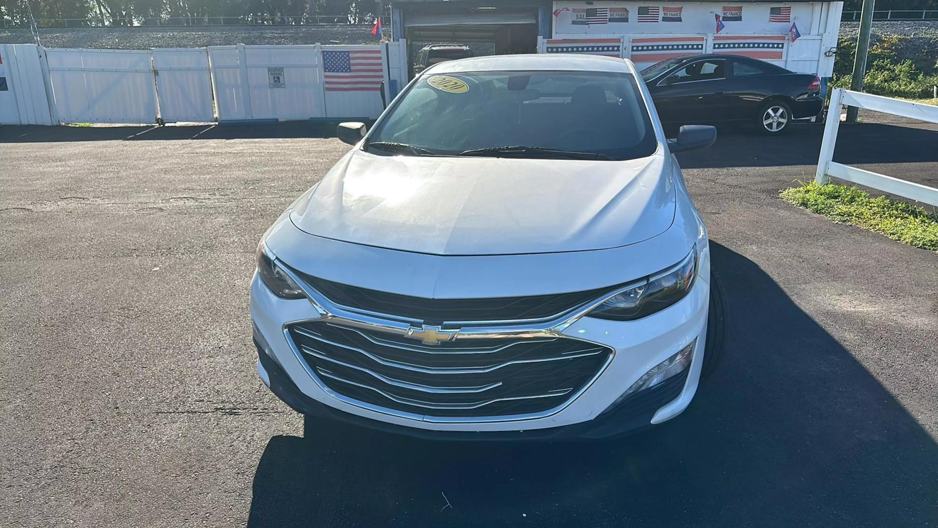 2020 Chevrolet Malibu 1LT photo 4